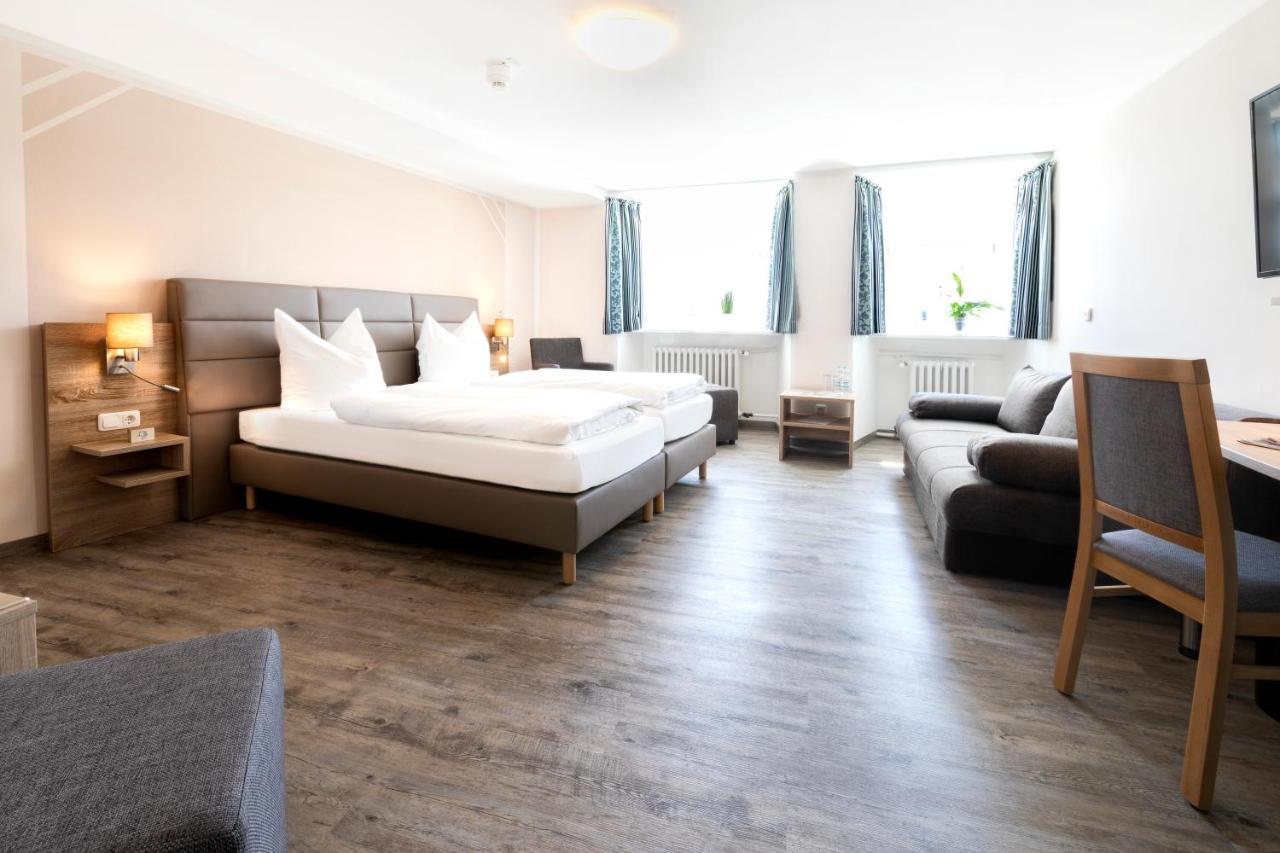 Hotelgasthof Bayerischer Hof Sulzbach-Rosenberg Extérieur photo